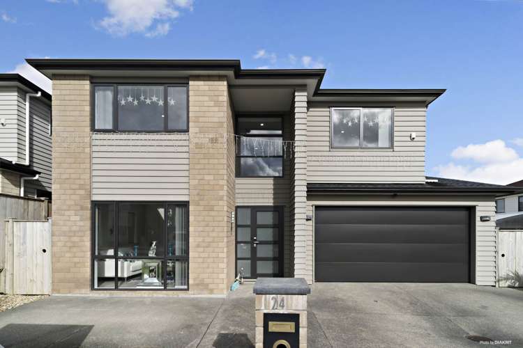 24 Carrickdawson Drive Flat Bush_32