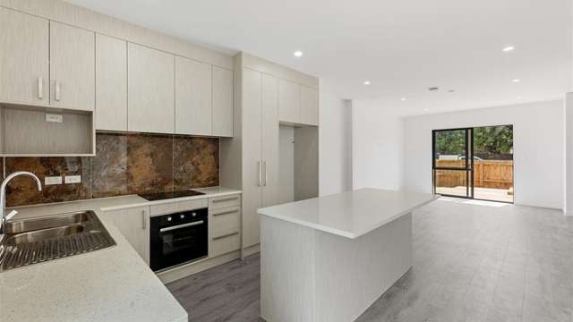 Tenanted Investment in Prime Location!