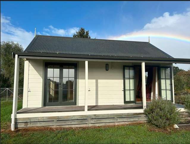 Charming Character Cottage - Carterton