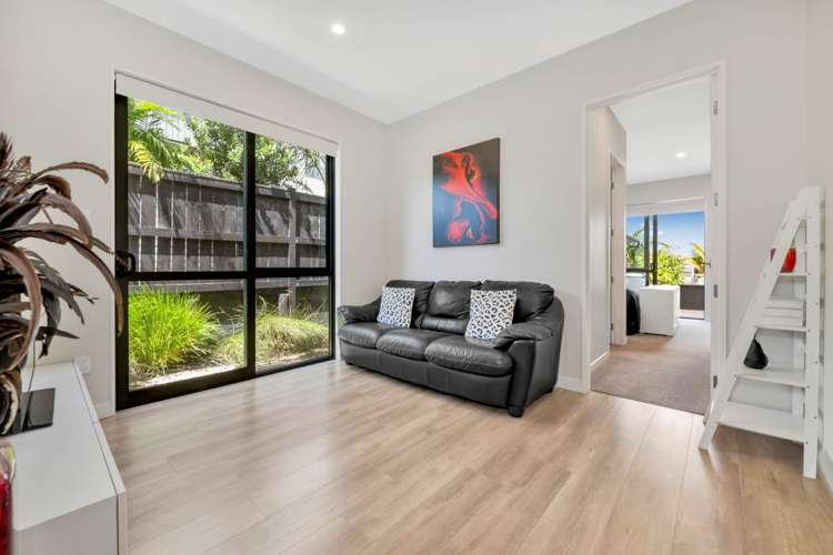 55 Eighth View Avenue Beachlands_34