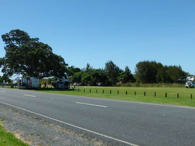 810 Cove Road Waipu_19