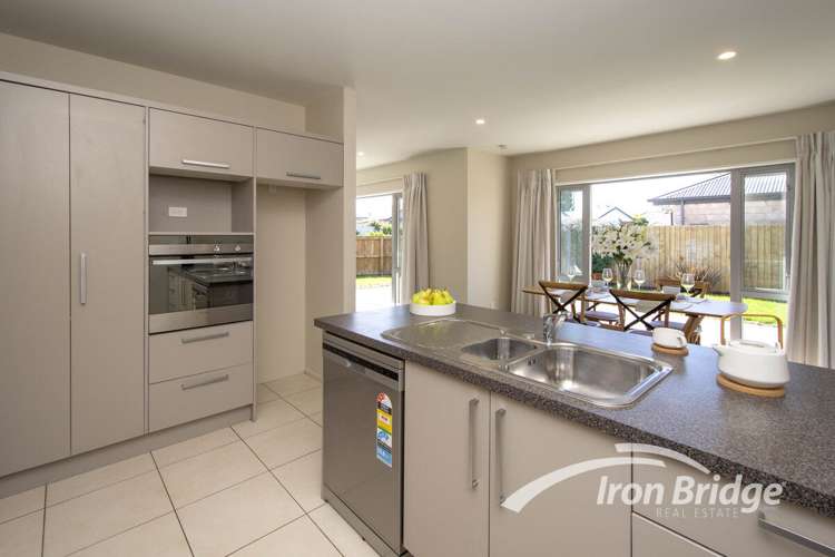 64 Rushmore Drive Belfast_6