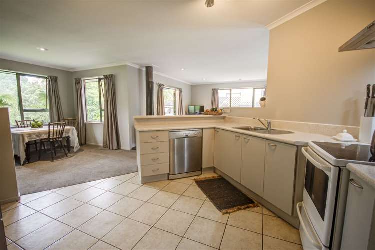 7 Mckenzie Place Waikuku Beach_1