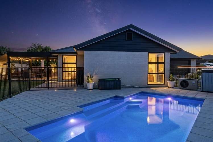 24 Barbados Way_2