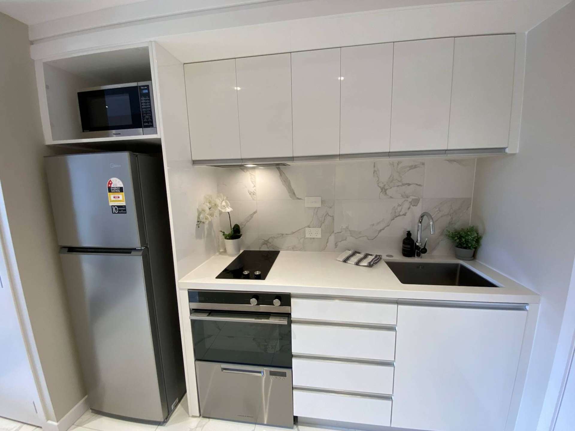 1010/47 Beach Road City Centre_0