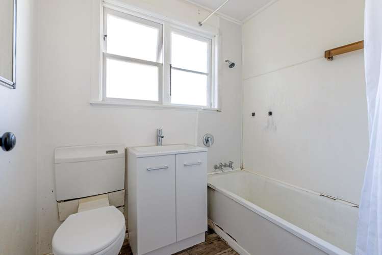 2 Abbott Street Te Hapara_10