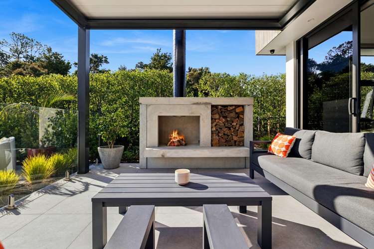 29 Oscar Road Greenhithe_14