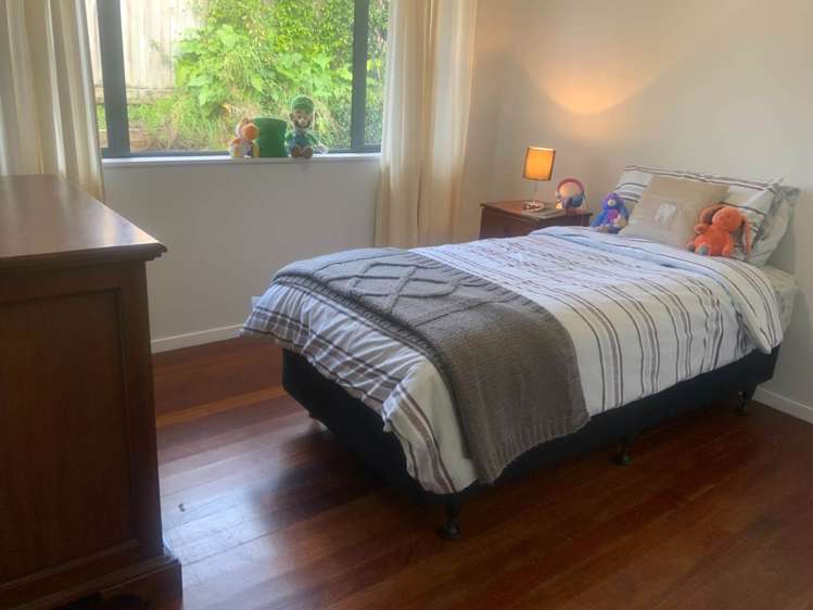 6 Pitoitoi Avenue Greenhithe_10