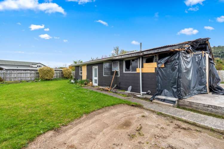 22 Fenruss Street Fairy Springs_5