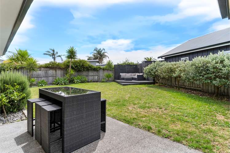 22 Santa Cruz Drive Papamoa_5