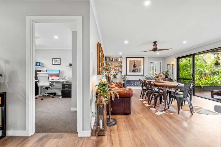 39 Surf View Crescent Red Beach_16