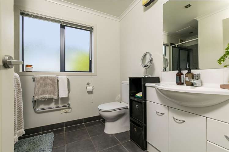 2/199 Onewa Road Birkenhead_6