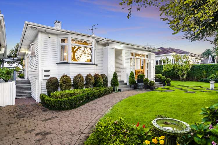 55 Tawa Road One Tree Hill_3