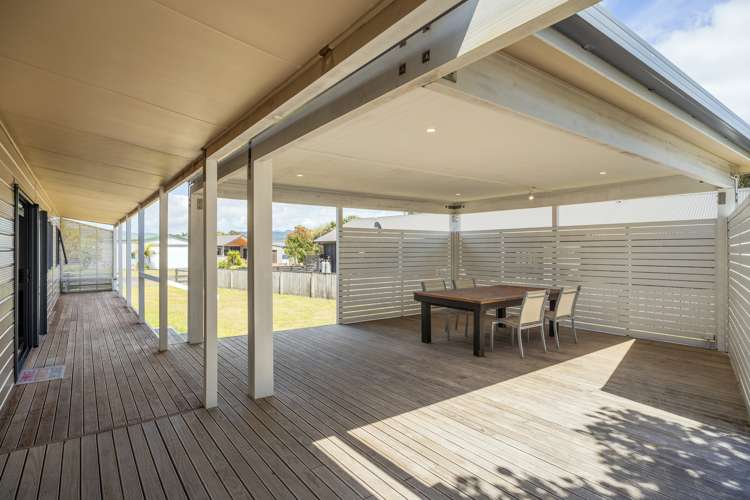 104 Sands Crescent Matarangi_2