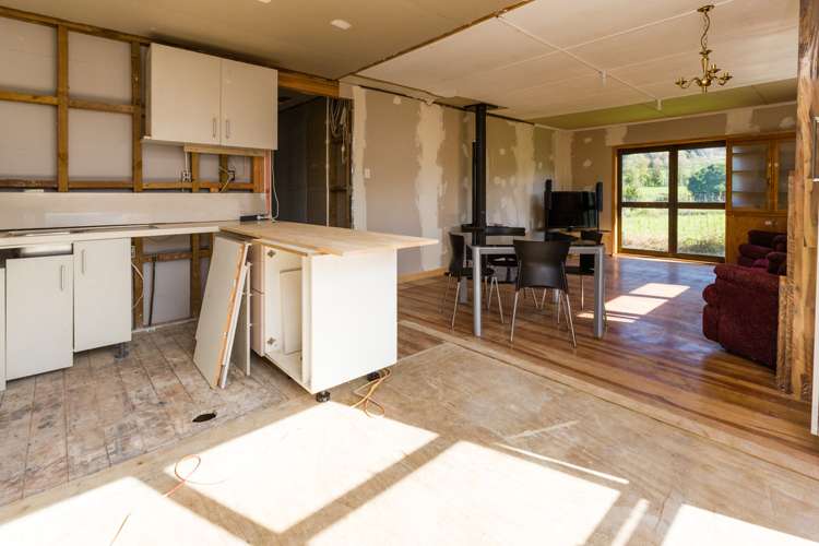21c View Road Hikurangi_15