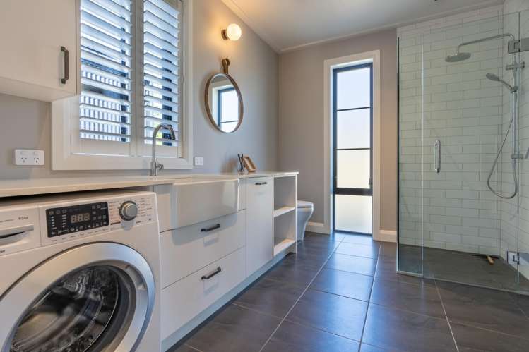 11 Little Orchard Way Wanaka_38