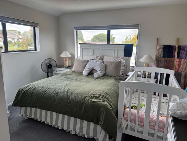 2 Landette Road 10686_8