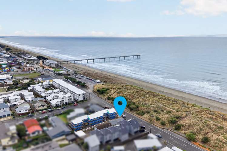 1/245 Marine Parade New Brighton_11