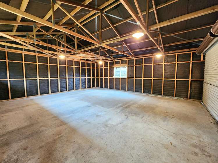 61 Richmond Street Cobden_13