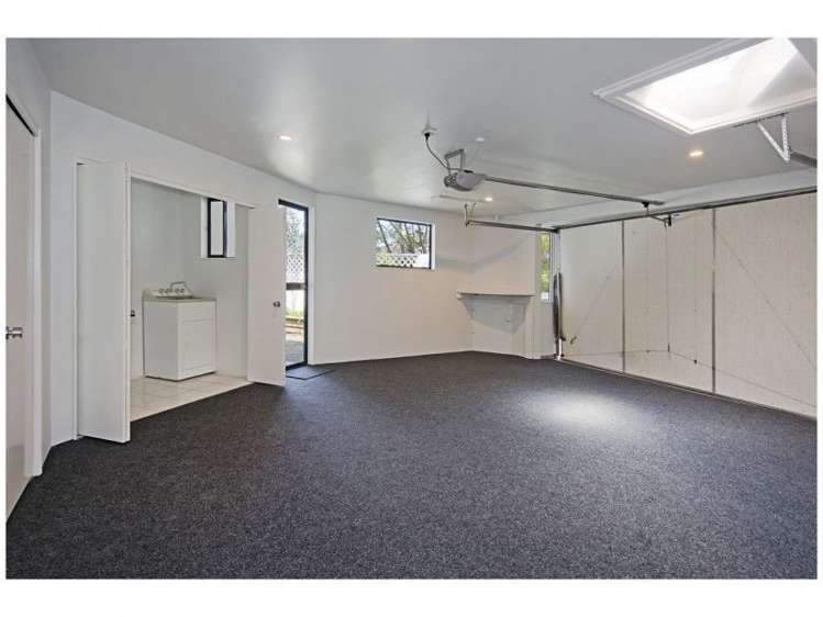 2 Masefield Street Stoke_17