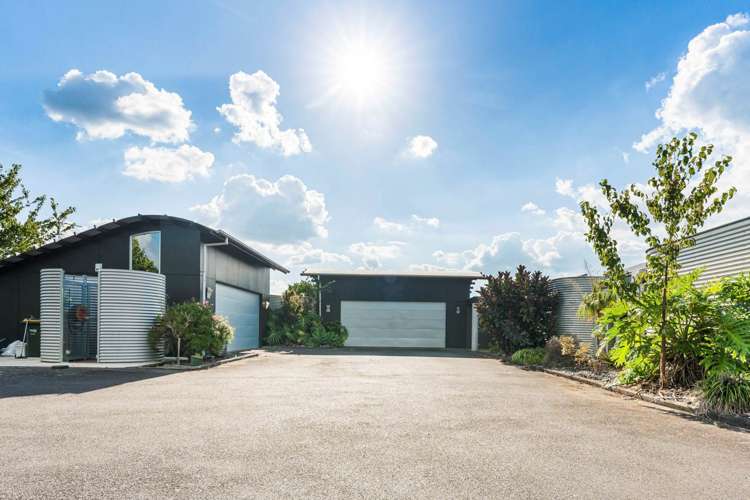 1963 Great South Road Bombay_30