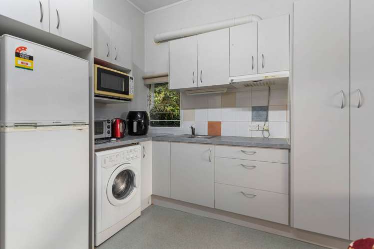 18 Amandale Avenue Mt Albert_26