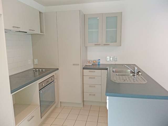 38/2 Cawley Street Ellerslie_3