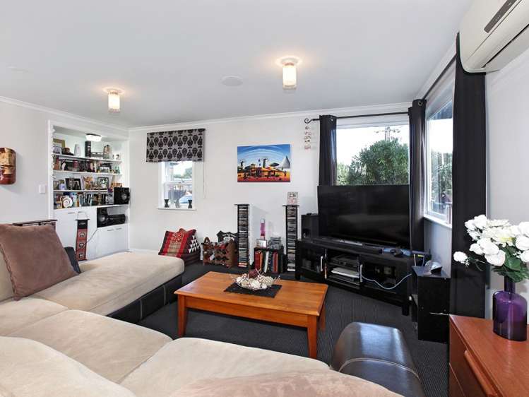 10 Royal View Road Te Atatu South_8