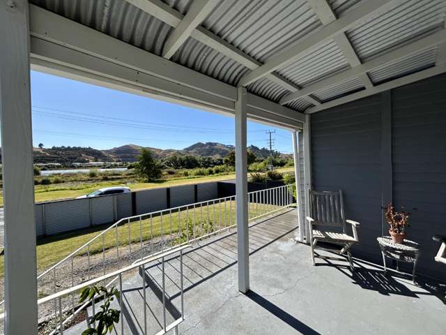 94 Riverview Road Huntly_1