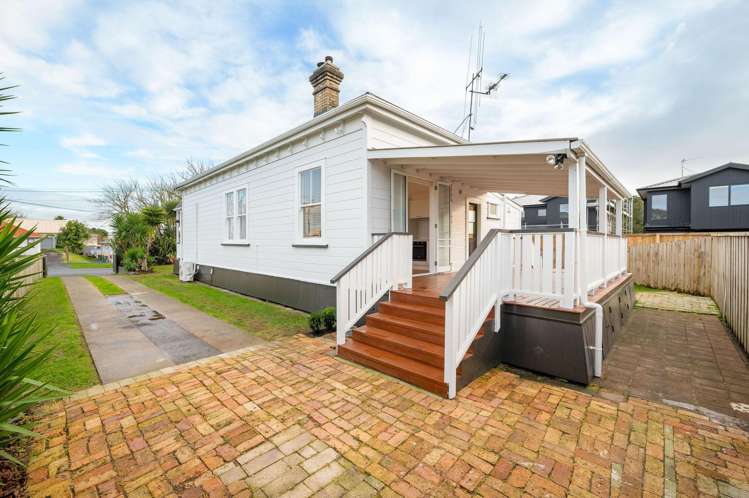 6 Johnson Street Dinsdale_27