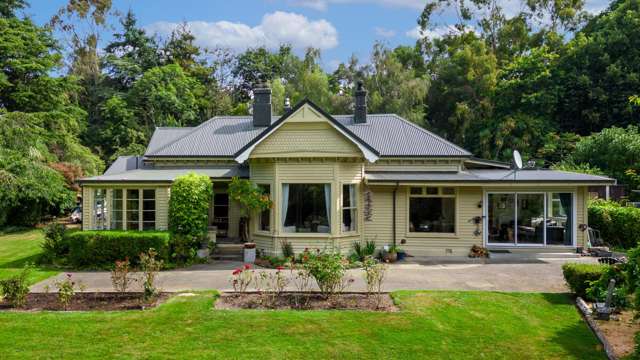 Tenbury Homestead