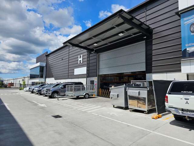 Unit H | 8 Chonny Crescent Manurewa_1