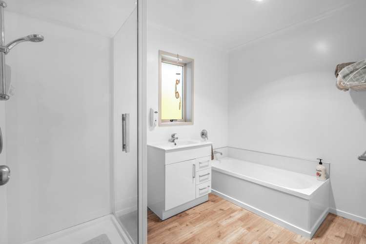 39 Lithgow Place East Glengarry_11