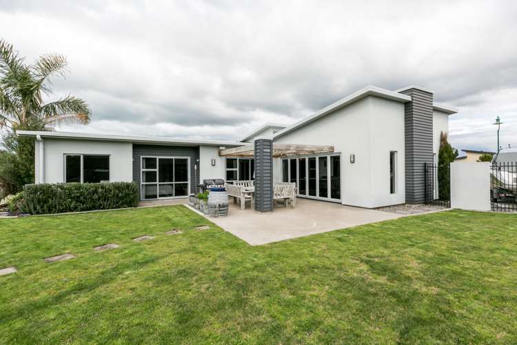 60 Merlot Drive Greenmeadows_0