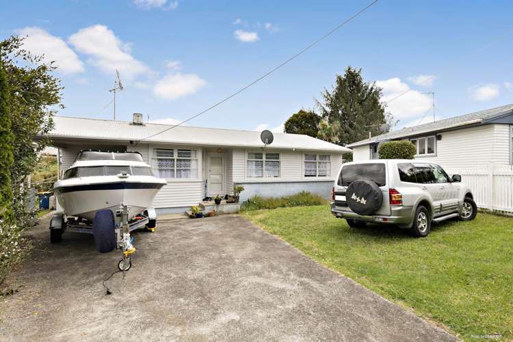 24 Hinau Street New Lynn_13