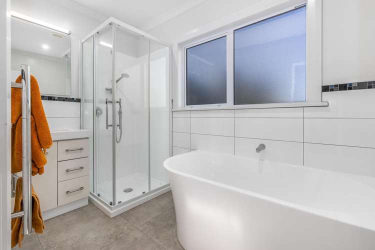 8 Hughes Street Waikanae Beach_9