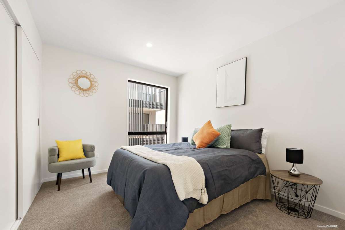 10-12 White Heron Drive_5