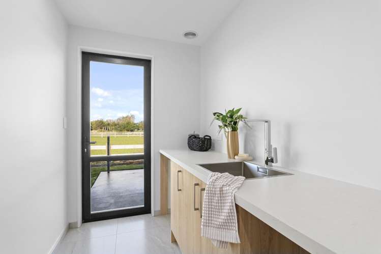 14 Village Green Drive Huntingdon_23
