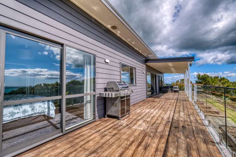 19 Sunrise Place Cable Bay_44