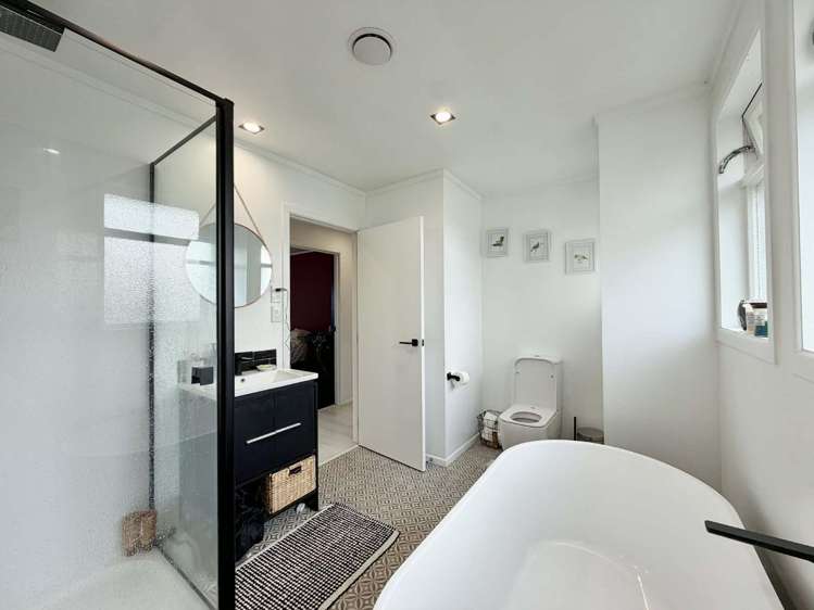 5 Konini Street 1240_20