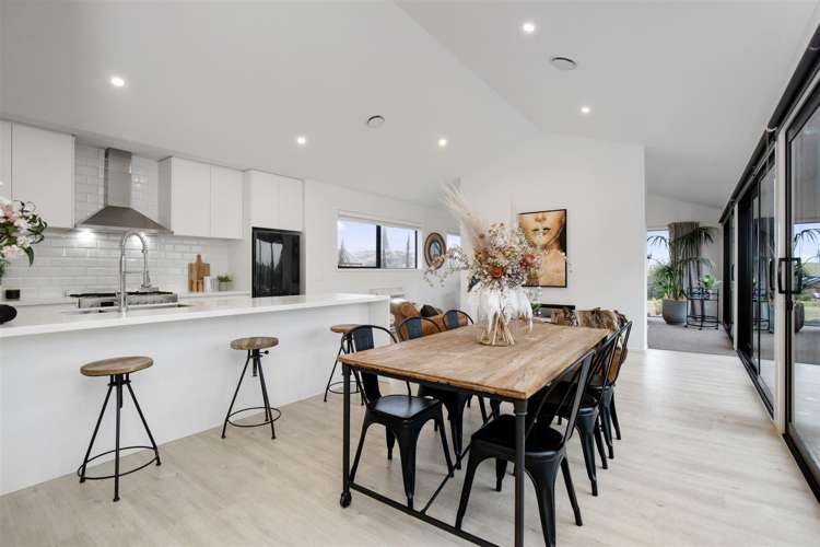 7 Kinross Lane Jacks Point_3