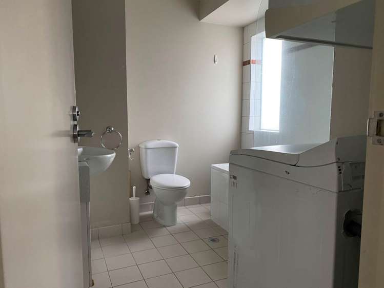 10j/1 Emily Place Auckland Central_3