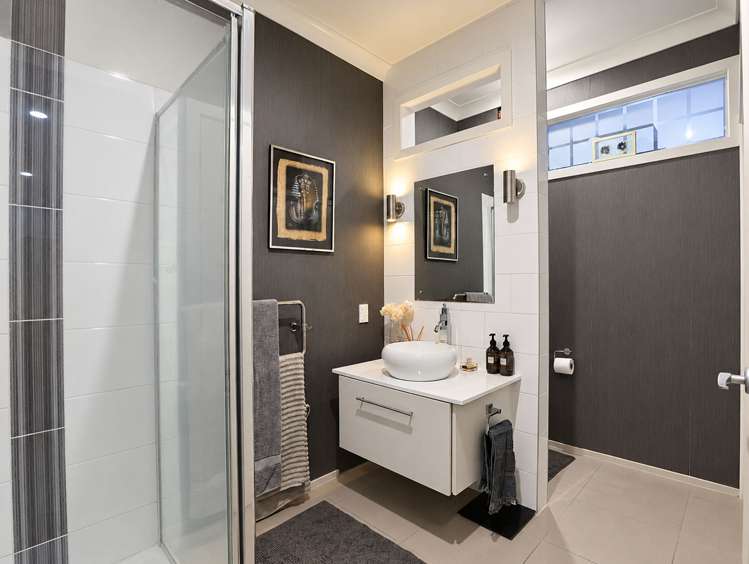 2/313 Victoria Street Hamilton Central_12