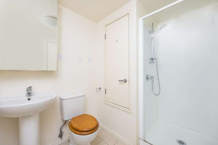 1k/3 Keystone Avenue Mount Roskill_6