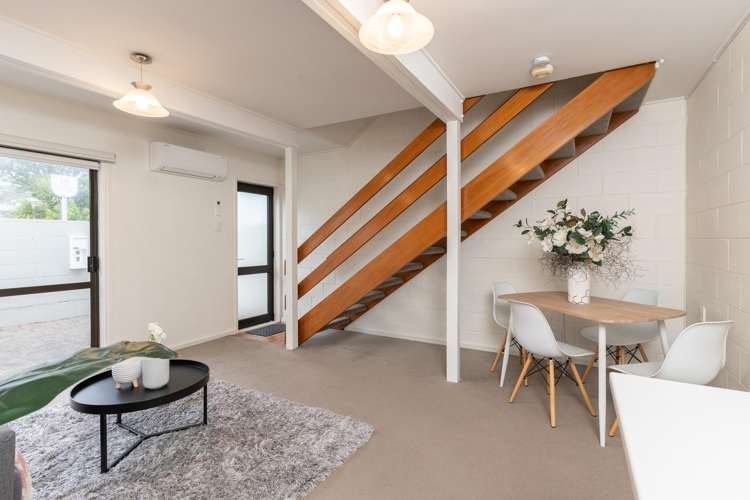 21/4 Drive Taylor Terrace Johnsonville_3