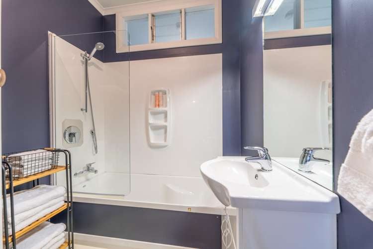 36 Bowker Street Kensington_14