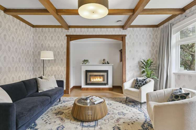 255 The Parade Island Bay_3