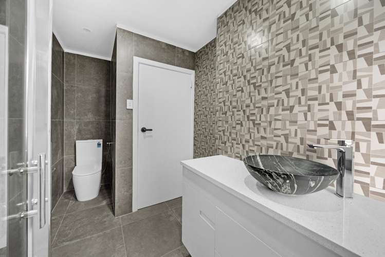 76 Old Wairoa Road Papakura_19