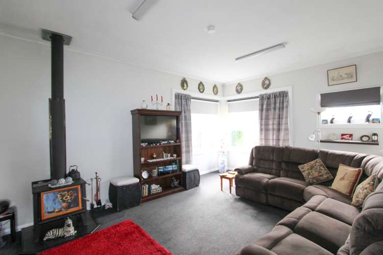 93 Tyndall Street Pahiatua_7