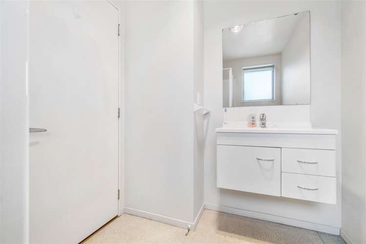 2/21 Hei Hei Road Hei Hei_9